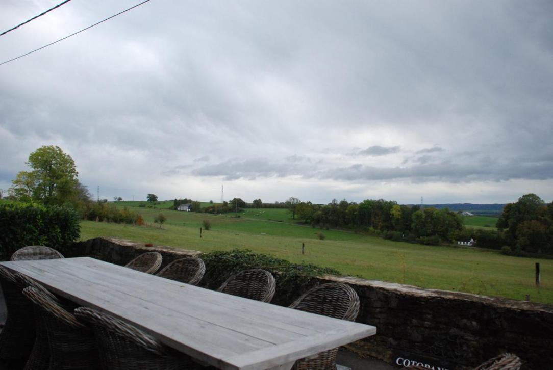 Monsieur Doute Bed & Breakfast Durbuy Exterior foto